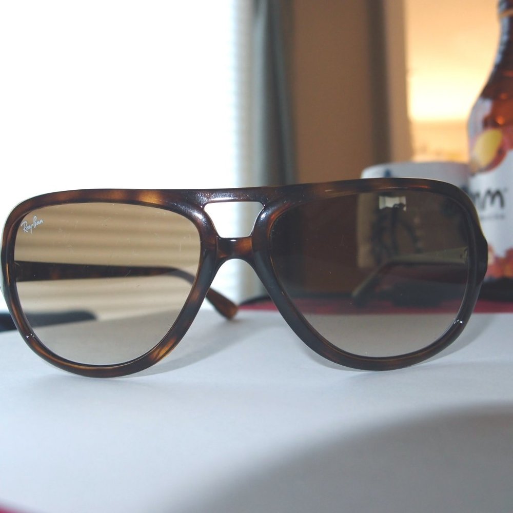 Ray-Ban  RB4162 - 710/51 Sunglasses Havana w/ Gradient Brown Lens 59mm NO…